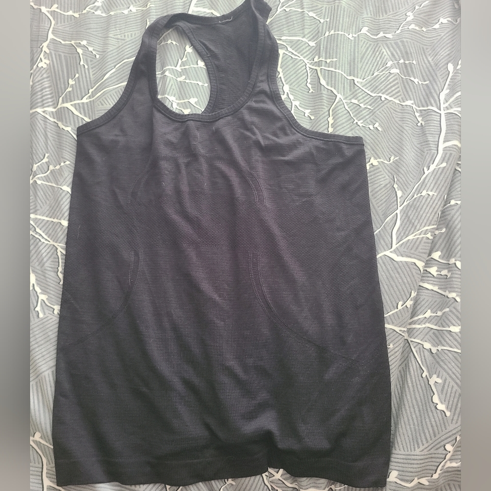 Lululemon Tank - Size 8
